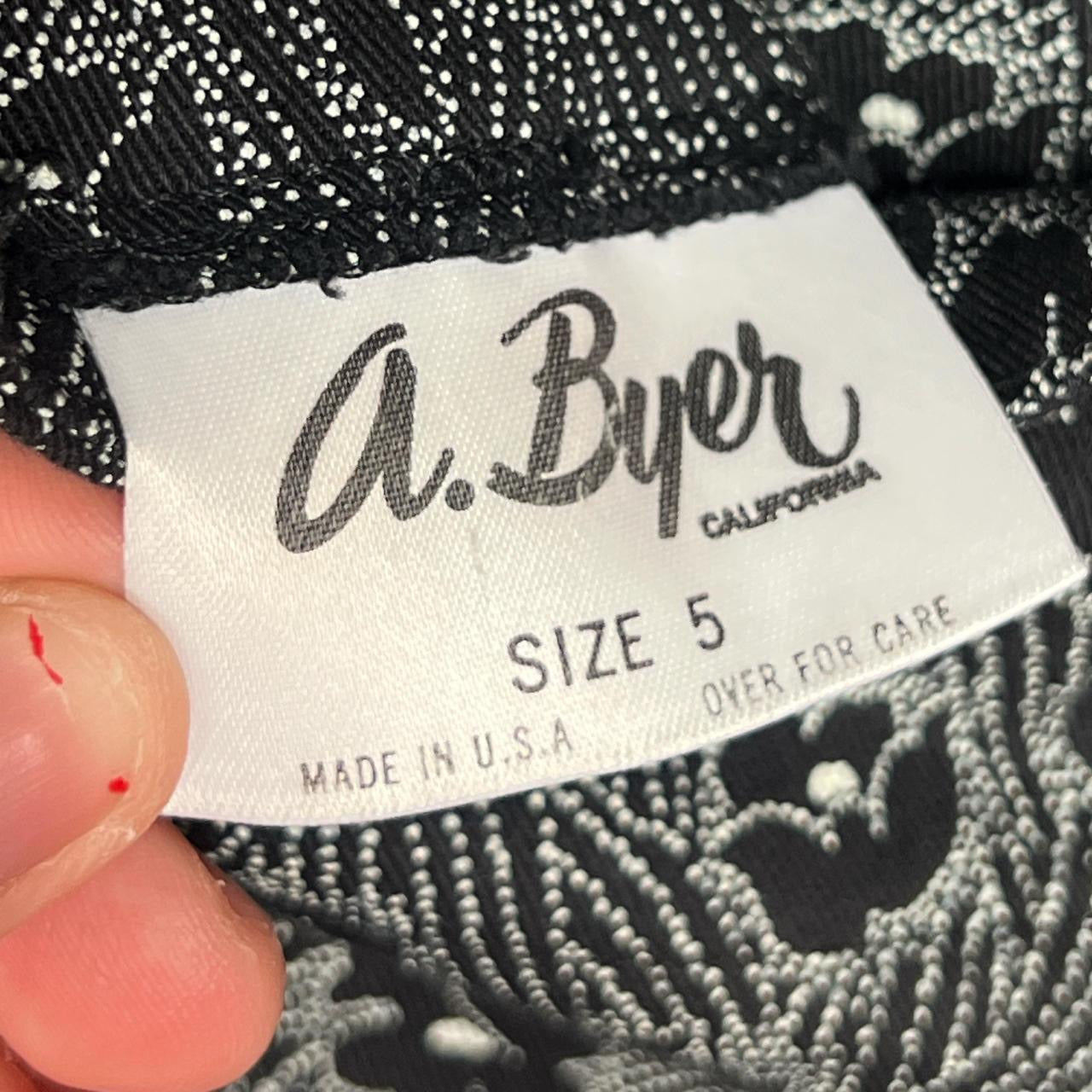 Black & White Floral Pencil Skirt