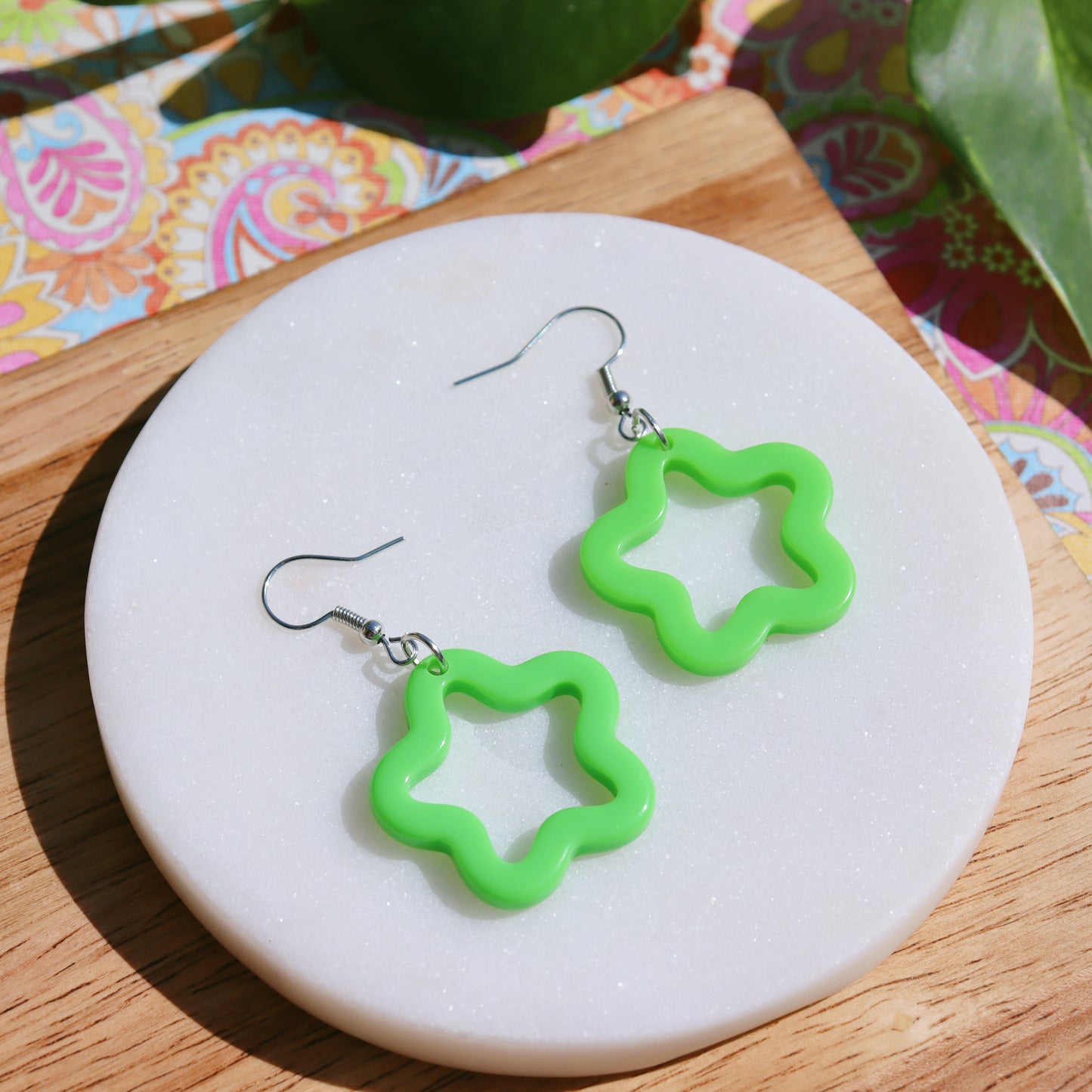 Groovy Star Dangly Earrings