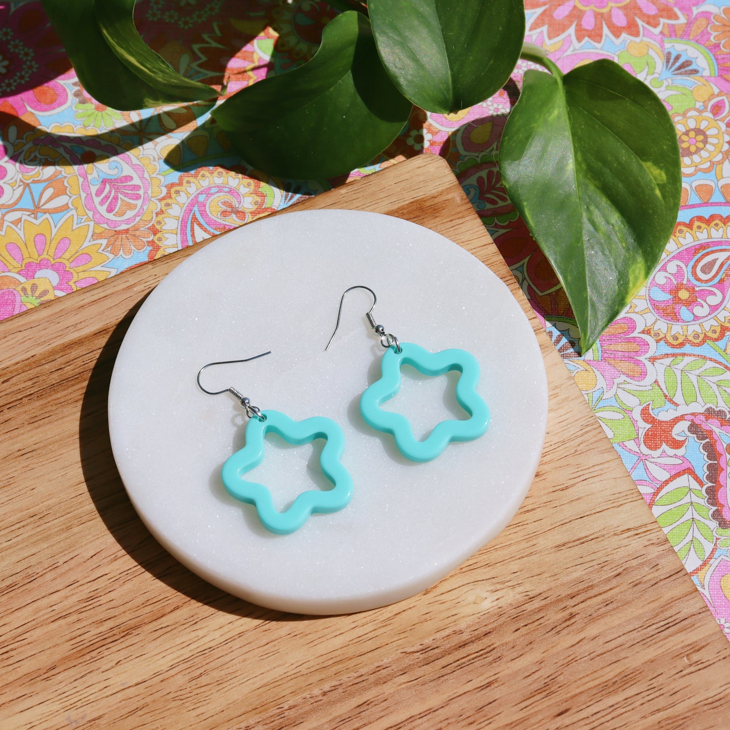 Groovy Star Dangly Earrings