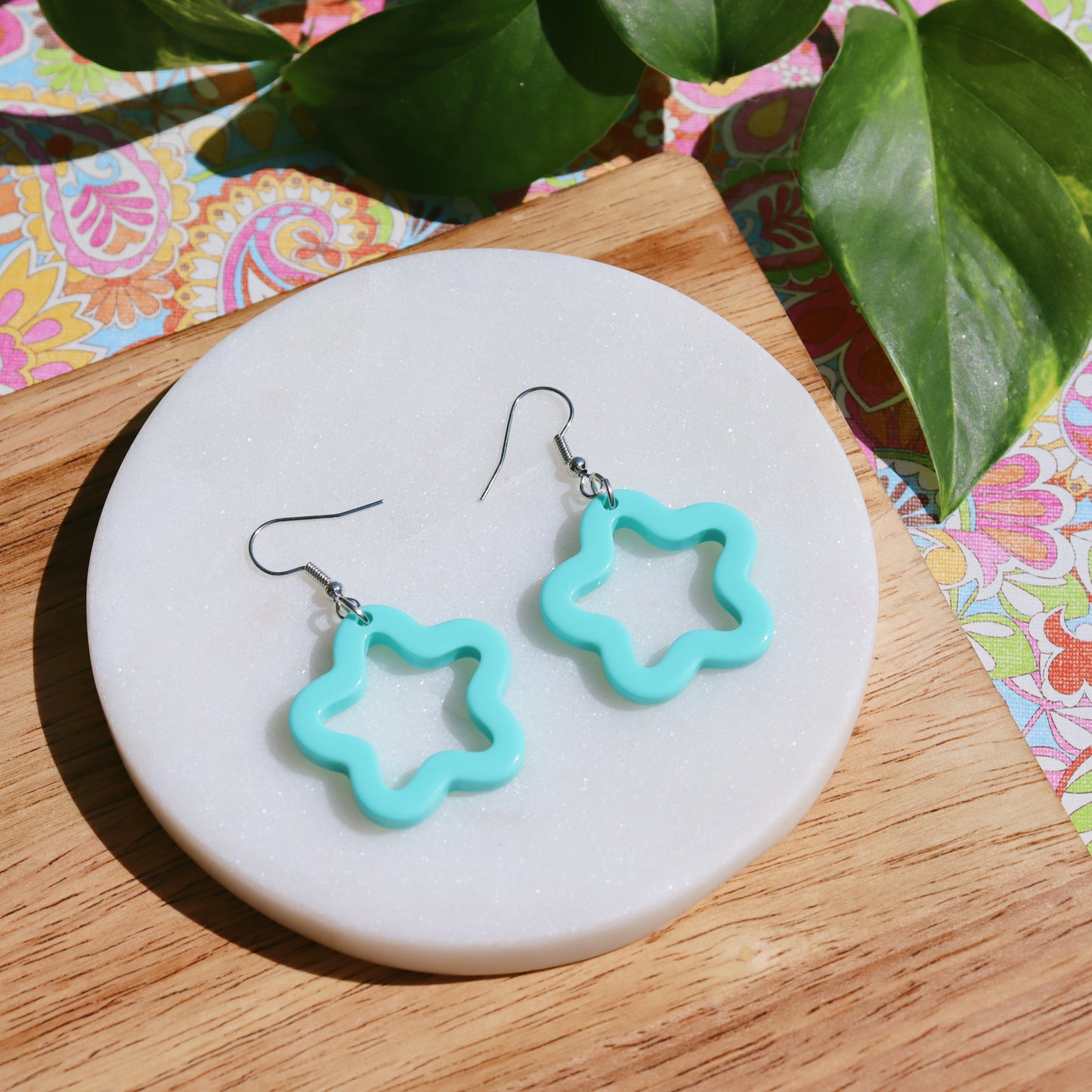 Groovy Star Dangly Earrings