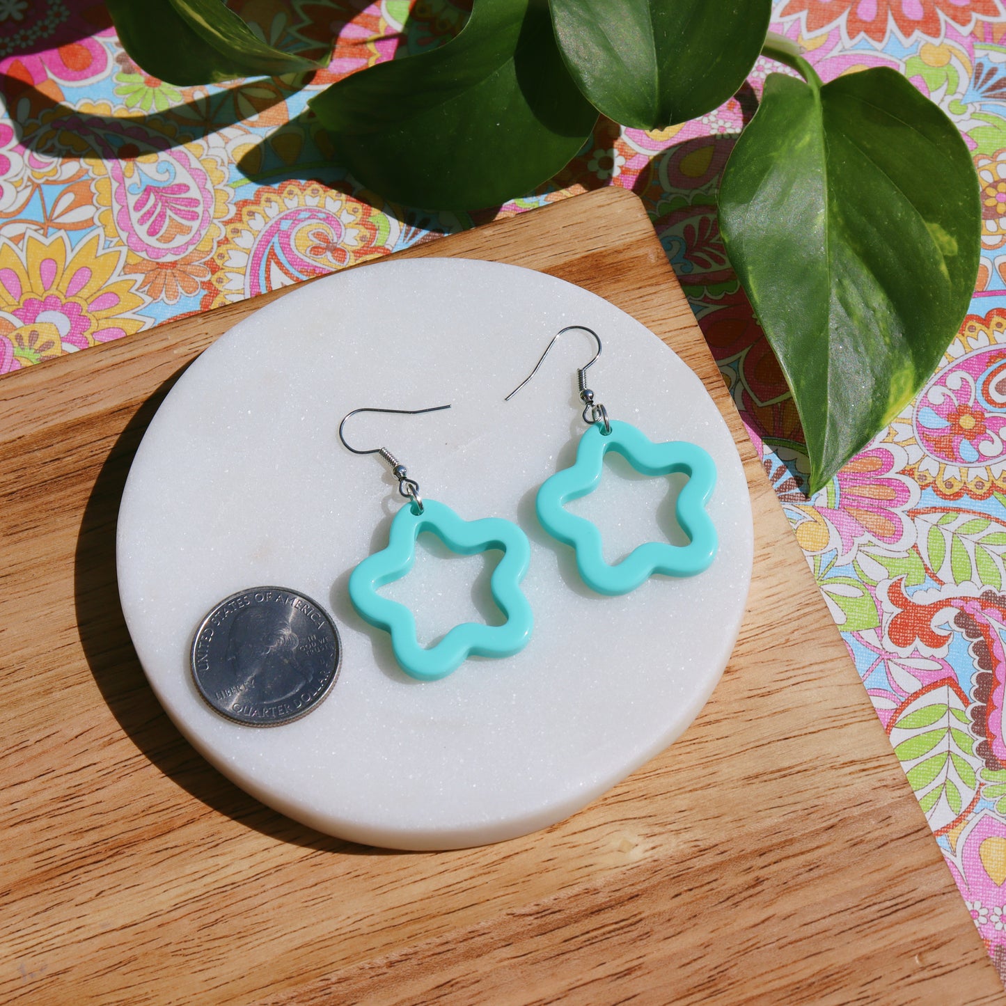 Groovy Star Dangly Earrings