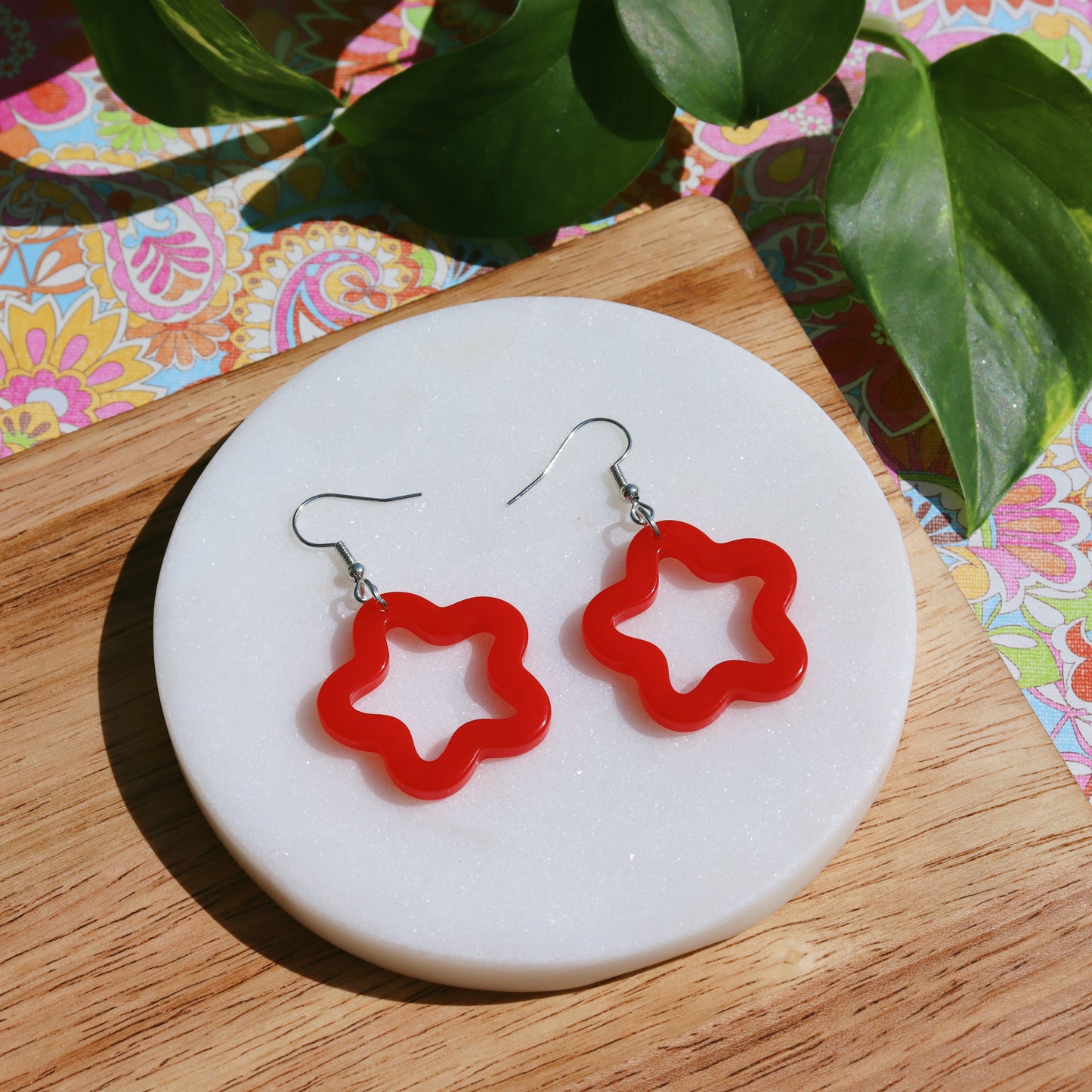 Groovy Star Dangly Earrings