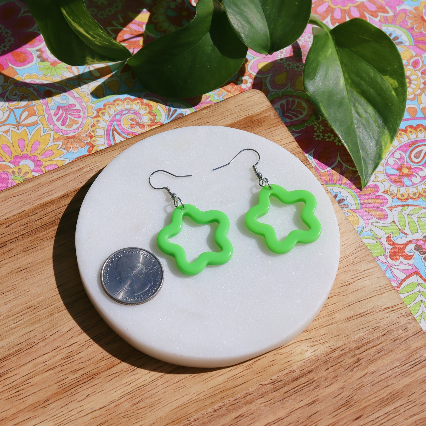 Groovy Star Dangly Earrings